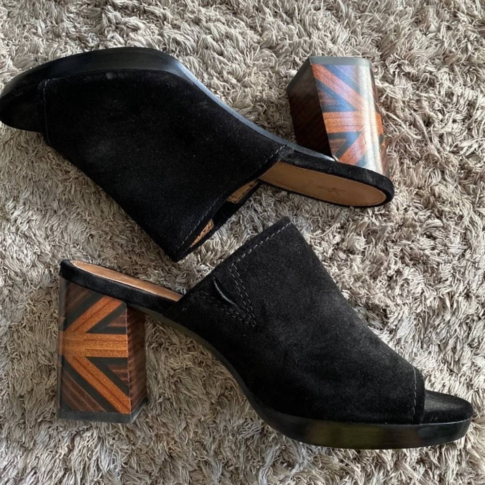Frye Blake Sedona Black Open Toe Mules